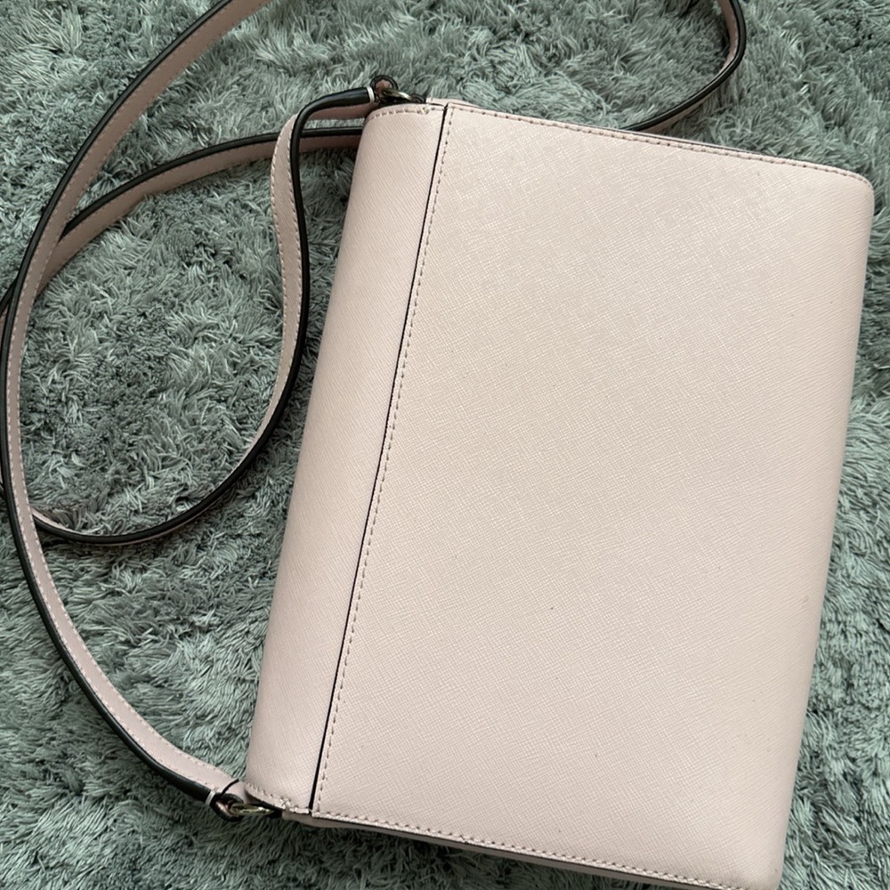 Kate Spade - Picture 4 of 4